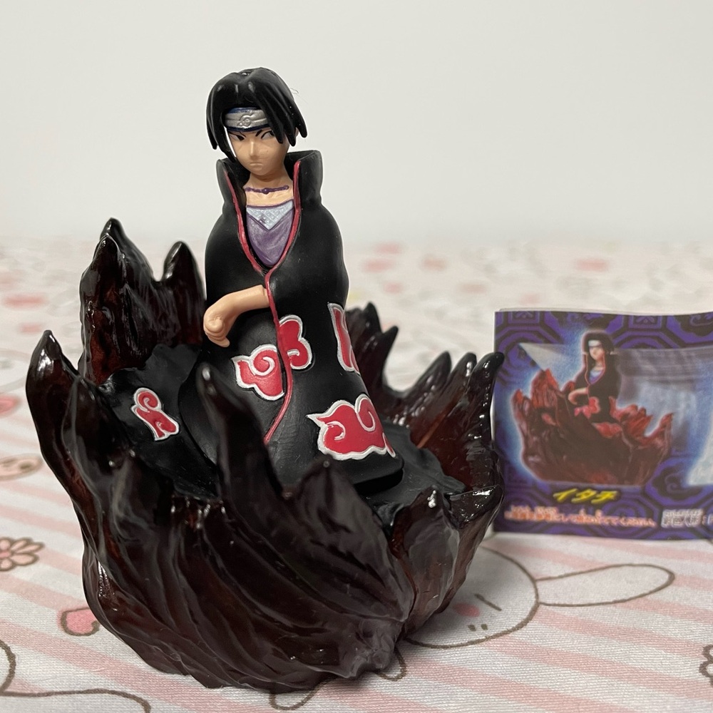 Itachi Uchiha Naruto Anime Real Collection Series 4 Figure Toy Gashapon 2004